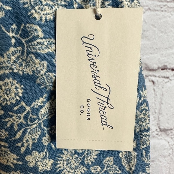 Universal Thread blue floral print pull on linen rayon blend shorts, sz XS, NWT - Picture 2 of 7